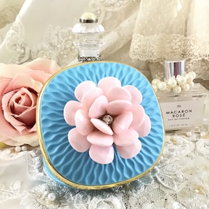 Vintage Blue Compact Purse Mirror Pocket Mirror Makeup Mirror Retro Blue Vanity Decor, Glam Pocket Mirror, Shabby cottage chic, Fanny Pippin