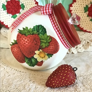 Vintage Strawberry Kitchen Jar Decorative Jar Red & White Gingham Bow Accent Retro 1950’s style Kitchen Cottagecore Gift decor Fanny Pippin