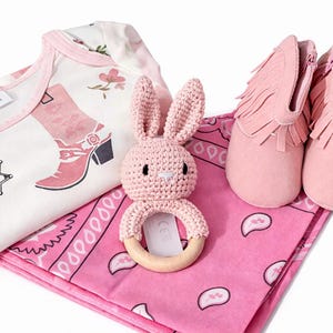 baby girl gifts, baby girl clothes, baby shower gift, baby announcement, cowgirl baby girl gift, baby cowgirl gift, baby cowgirl boots, baby cowgirl giftset, pink cowgirl gift set, nursery decor. western baby girl gift. cowgirl baby shower. newborn baby girl gift. newborn infant girl boots. newborn cowgirl gift ideas. newborn cowgirl outfit.