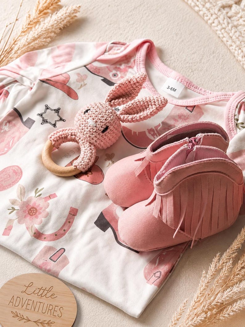 baby girl gifts, baby girl clothes, baby shower gift, baby announcement, cowgirl baby girl gift, baby cowgirl gift, baby cowgirl boots, baby cowgirl giftset, pink cowgirl gift set, nursery decor. western baby girl gift. cowgirl baby shower.