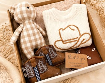 Ensemble-cadeau de bottes de cowboy pour bébé sur le thème de l'ouest du Texas. Annonce de bébé de l'ouest. Tenue de bottes de cowboy pour bébé nouveau-né. Chapeau de cowboy pour bébé.