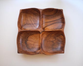Vintage 4-teiliges Holz-Trenntablett, ausgebogte Monkeypod-Schüssel, 1970er Jahre MCM Wood Decor