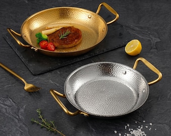 Casserole de service en acier inoxydable martelé avec deux poignées, poêle rustique à sec pour cuisiner, servir et présenter la cuisine