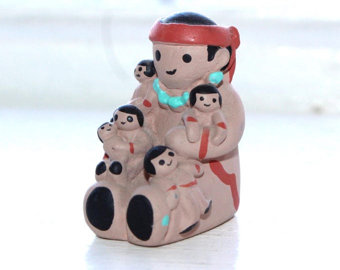 Storyteller Pottery Cleo Teissedre Navajo Woman with 5 Children Figurine