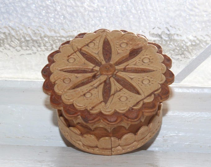 Vintage Russian Handmade Birch Bark Trinket Box