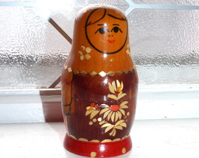 Vintage Handmade Wood Russian Matryoshka Nesting Doll 2 Pc