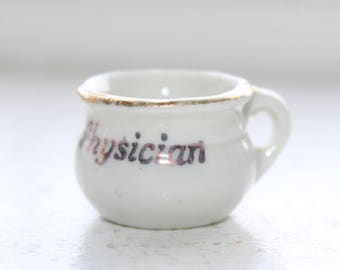 Vintage Mini Chamber Pot Kitsch Dollhouse Furniture