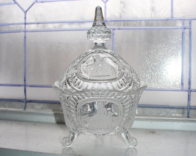 Large Pressed Glass Footed Compote with Lid Southern Belle Medallions