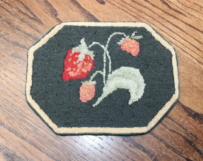 Vintage Hooked Rug Table Mat Primitive Strawberry