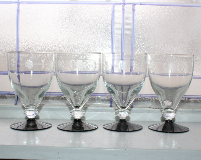 4 Art Deco Weston Wine Glasses Etched with Black Bases