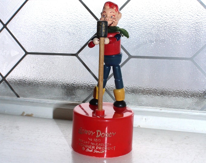 Vintage 1940s Howdy Doody Push Button Toy Puppet