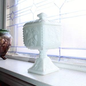 Milk Glass Footed Candy Dish with Lid Vintage Westmoreland Grapes