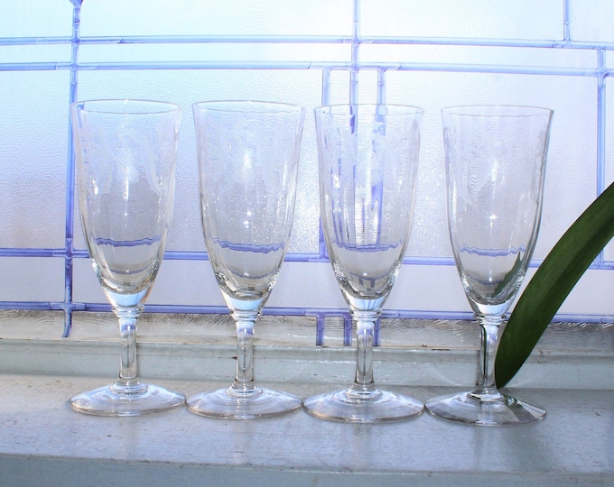 4 Vintage Etched Champagne Glasses