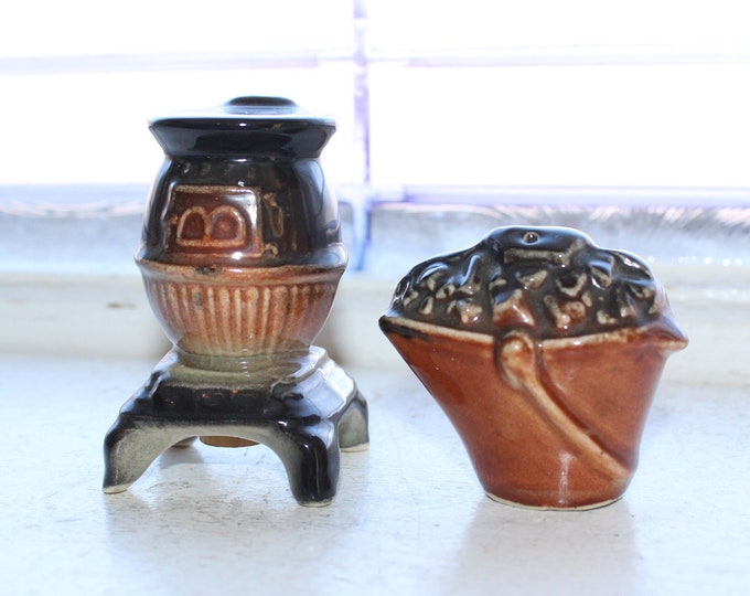 Vintage Salt and Pepper Shakers Stove and Coal Bucket