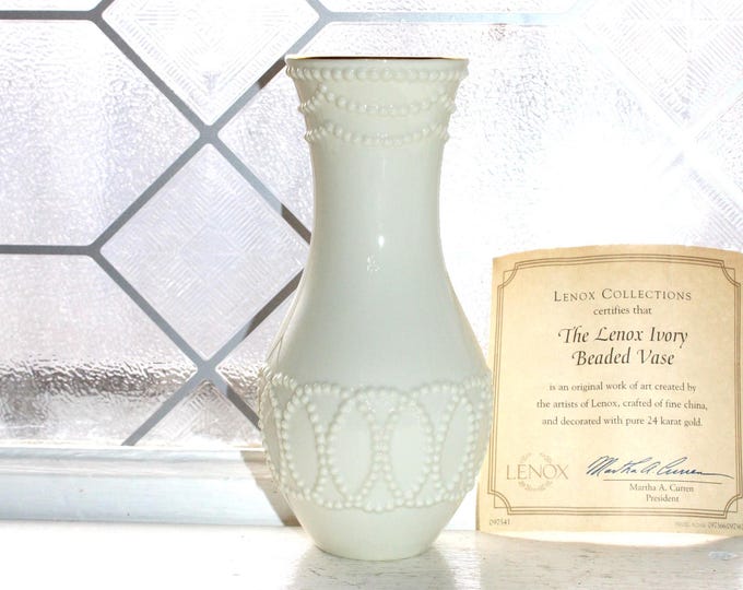 Lenox Porcelain Ivory Beaded Vase with 24K Gold Trim