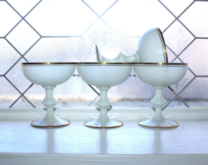 4 Vintage French White Opaline Portieux Vallerysthal Champagne Coupe Glasses