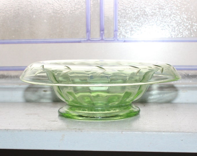 Vintage Green Depression Glass Compote Pedestal Candy Dish Rolled Rim
