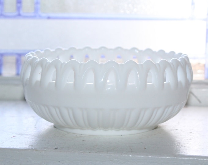 Vintage Milk Glass Lace Edge Bowl Candy Dish