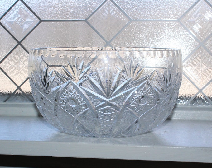 Elegant Vintage Cut Crystal Serving Bowl