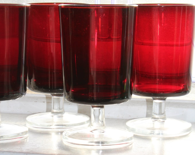 4 Luminarc Cavalier Ruby Red Stemware Glasses Vintage