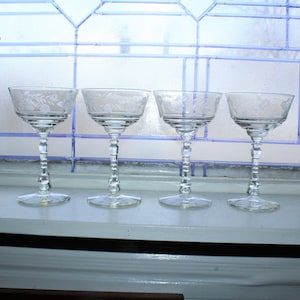 4 Vintage Rock Sharpe 3005 Crystal Champagne or Wine Glasses