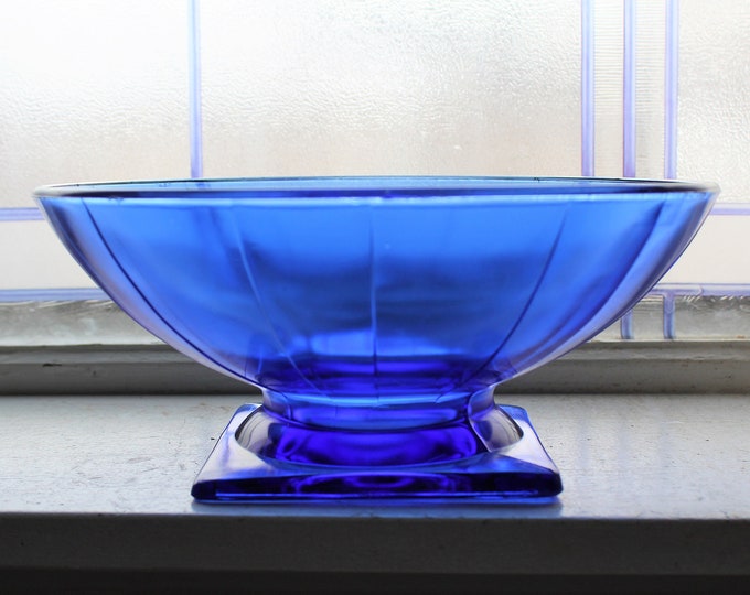 Vintage Art Deco Cobalt Blue Glass Ribbed Pedestal Bowl L E Smith