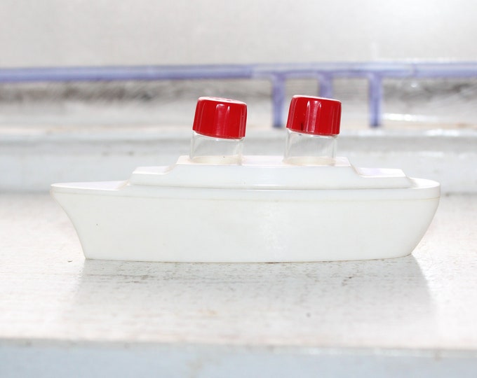 Vintage Ship Salt and Pepper Shakers Boat