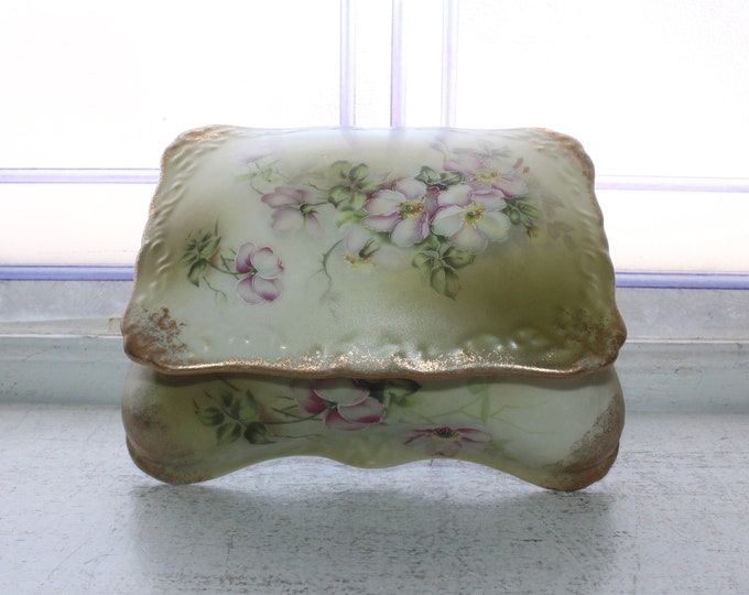 Large Hand Painted Nippon Porcelain Dresser Box