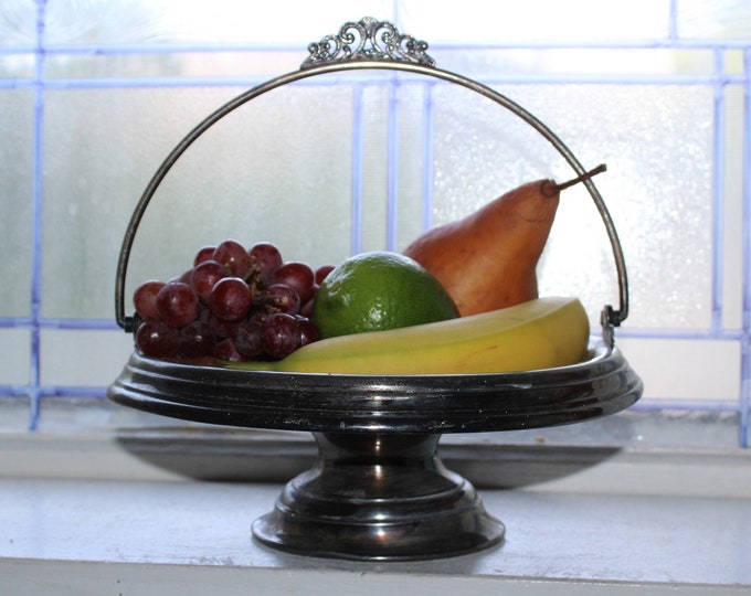 Antique 19th Century Victorian National Silver Co Silverplate Fruit Basket