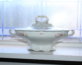 Antique Covered Serving Dish John Maddock & Sons Royal Vitreous 1800s
