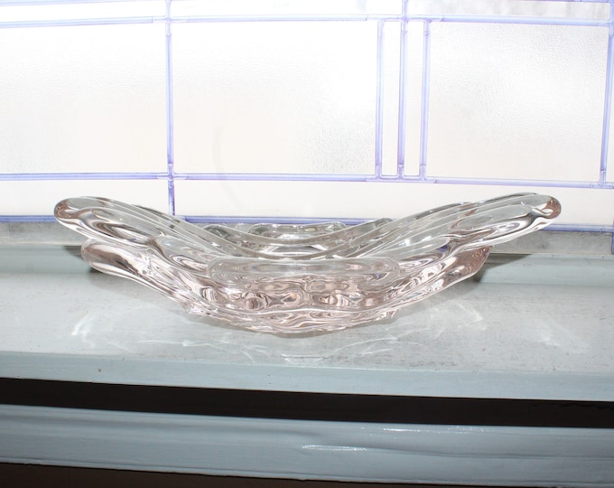 Large Art Glass Ridged Bowl Centerpiece Signed Jones 91