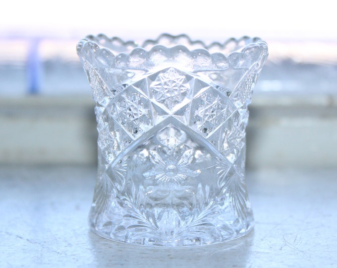 Vintage Glass Toothpick Holder Sawtooth Daisy and Star