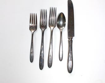 5 Pieces Vintage Grosvenor Community Plate Flatware Forks Knife Spoon