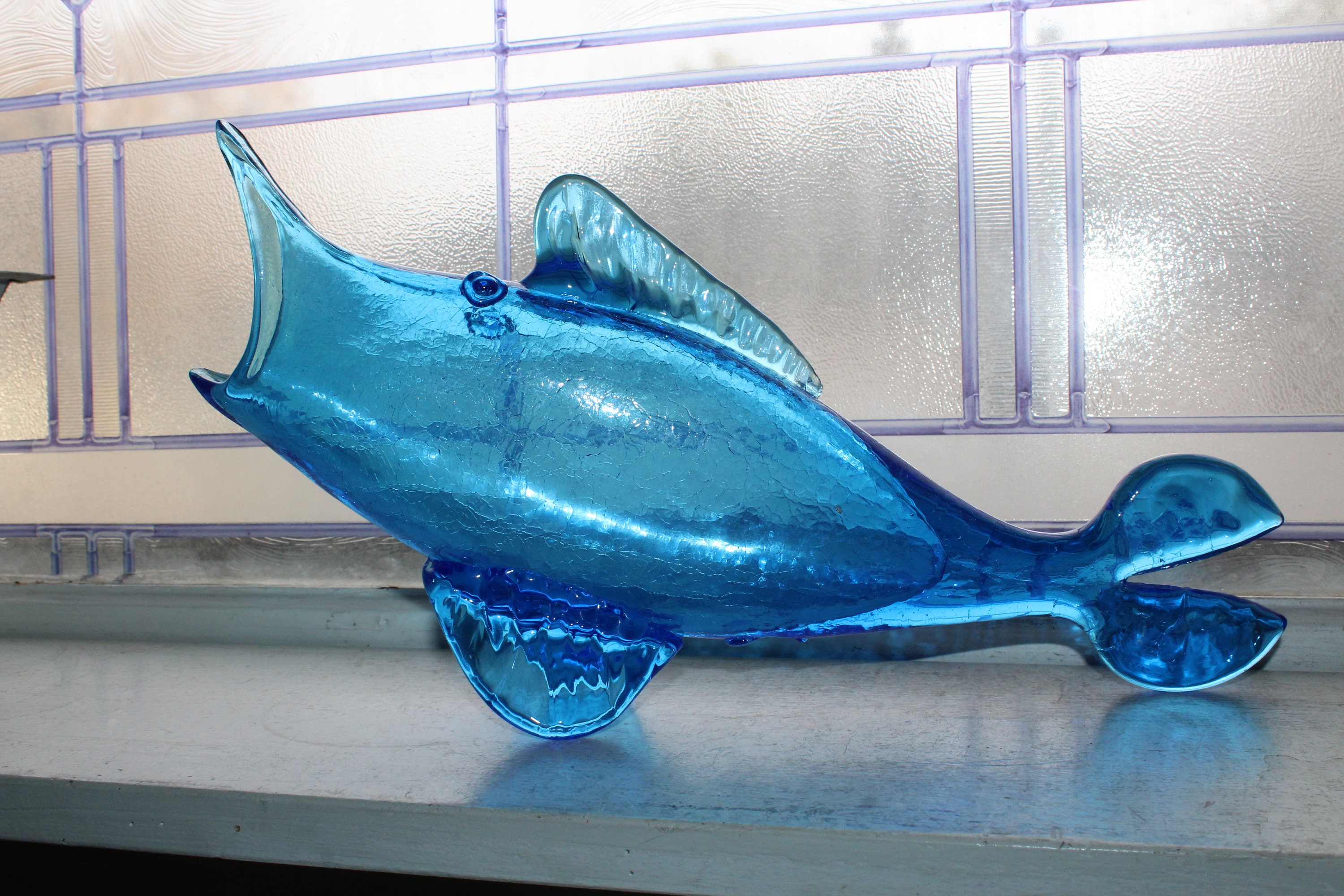 Large Mid Century Blue Crackle Blenko/Rainbow Glass Fish Vase