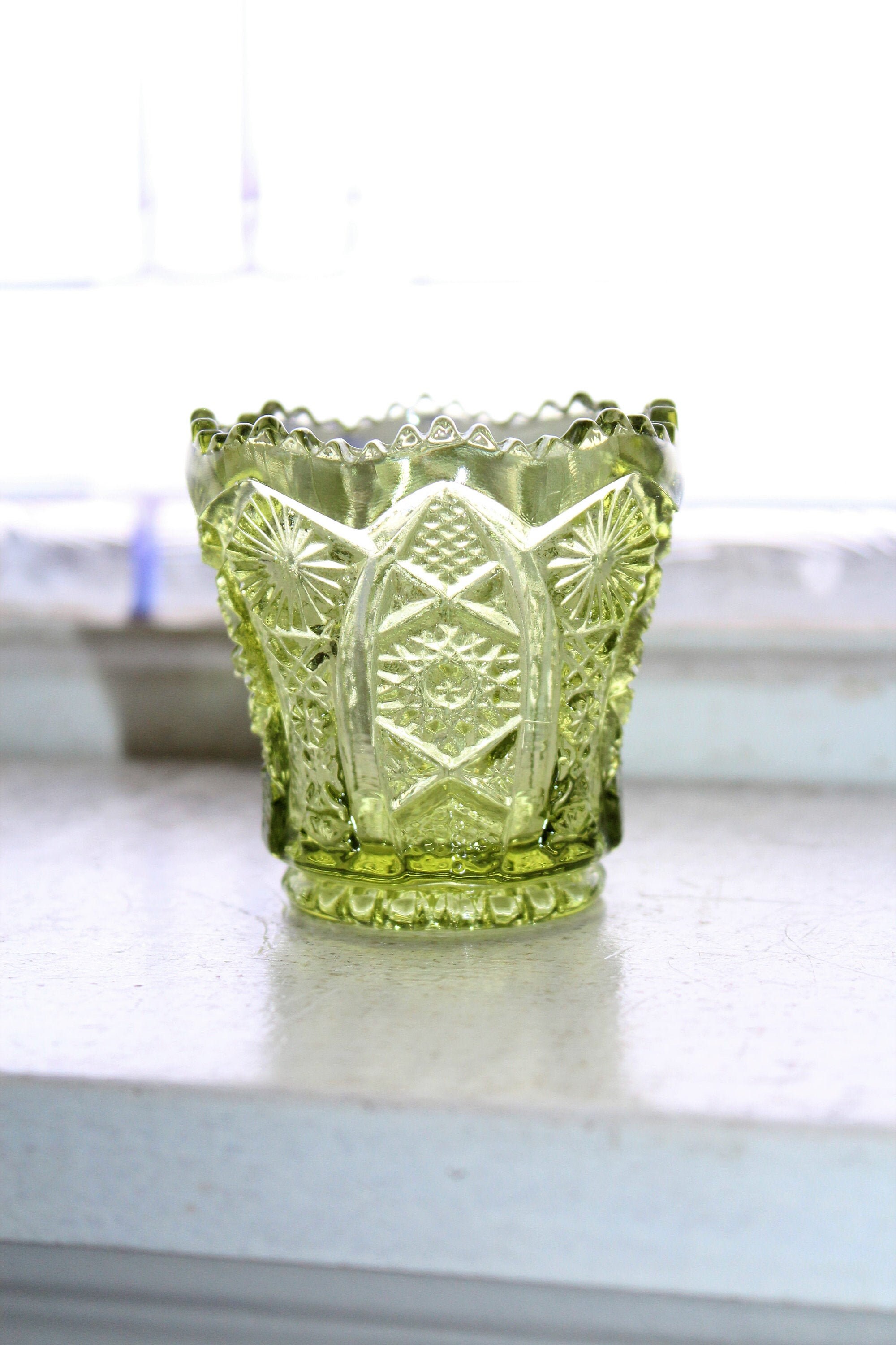 Imperial Glass Green Toothpick Holder Sawtooth Daisy and Button
