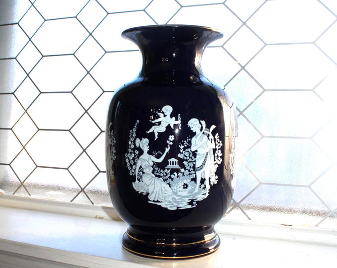 Large Vintage Fiorentine Italy Vase Cupid Courtship Cobalt Blue Gold White