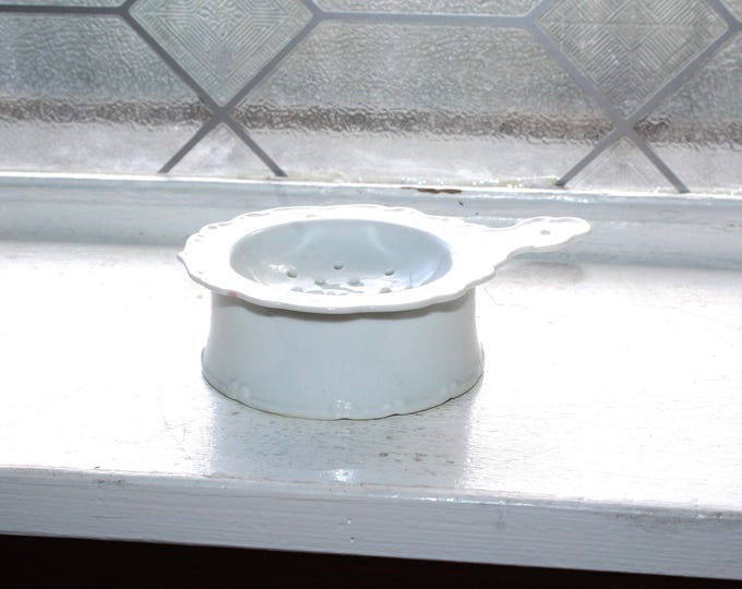 Vintage 2 Piece Porcelain Tea Strainer and Drip Dish