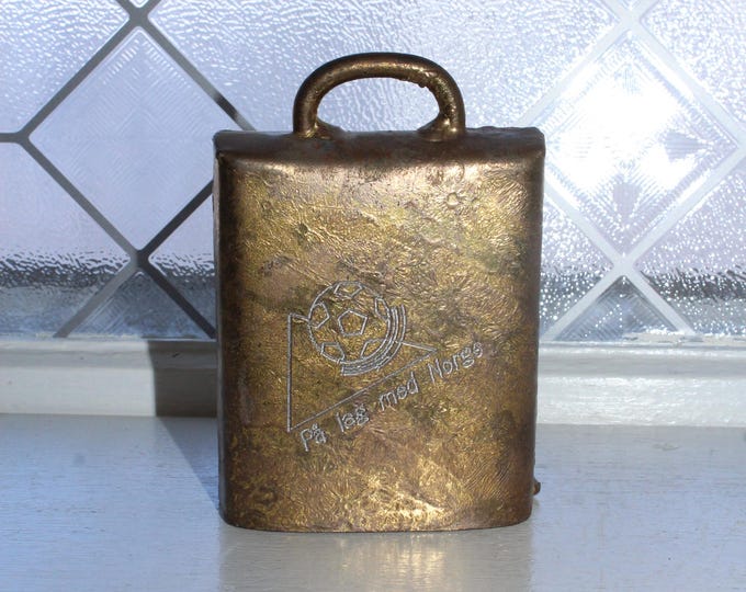 Vintage Norwegian Cow Bell Inscribed Pa Lag Med Norge