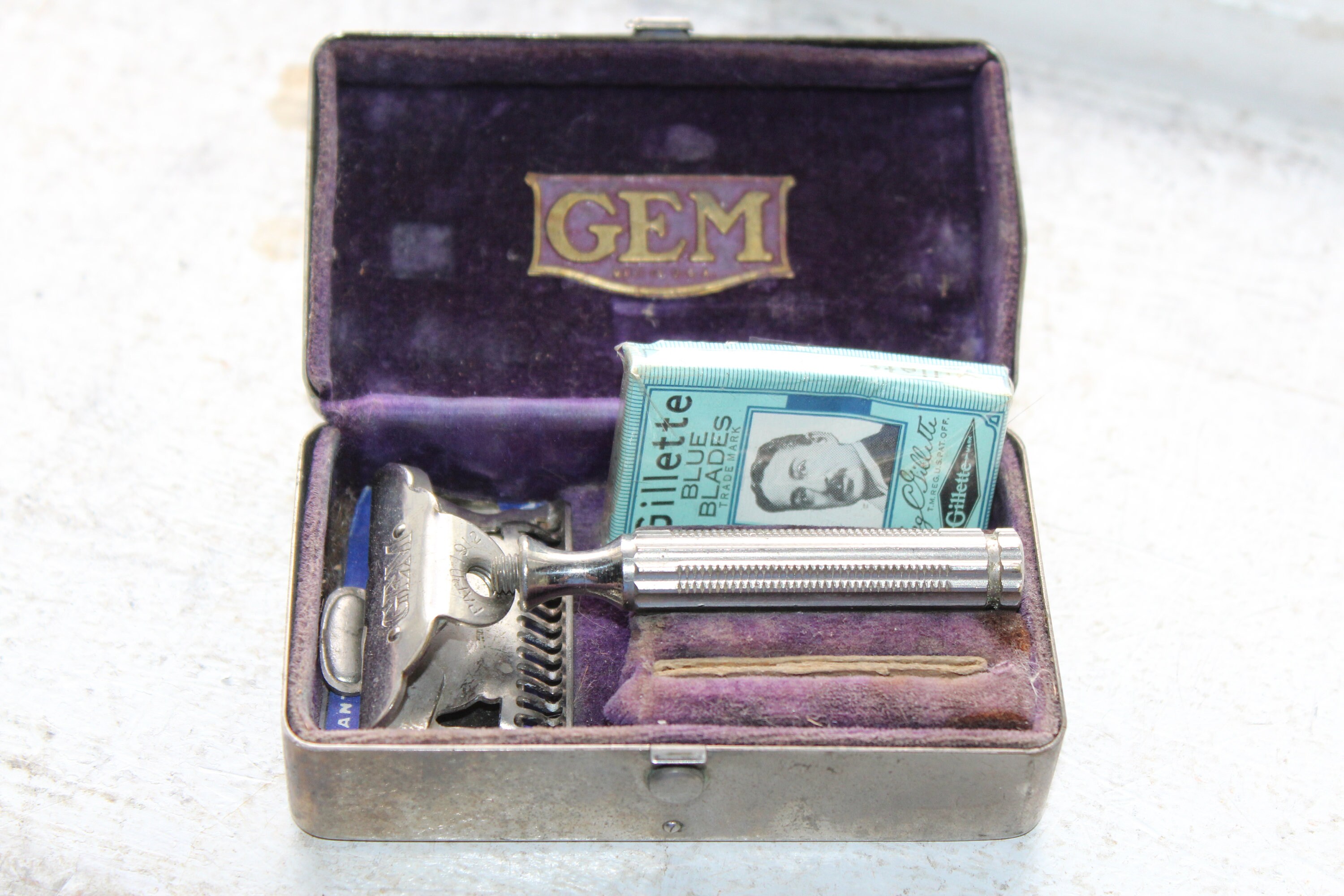 Vintage Gem Safety Razor with Case