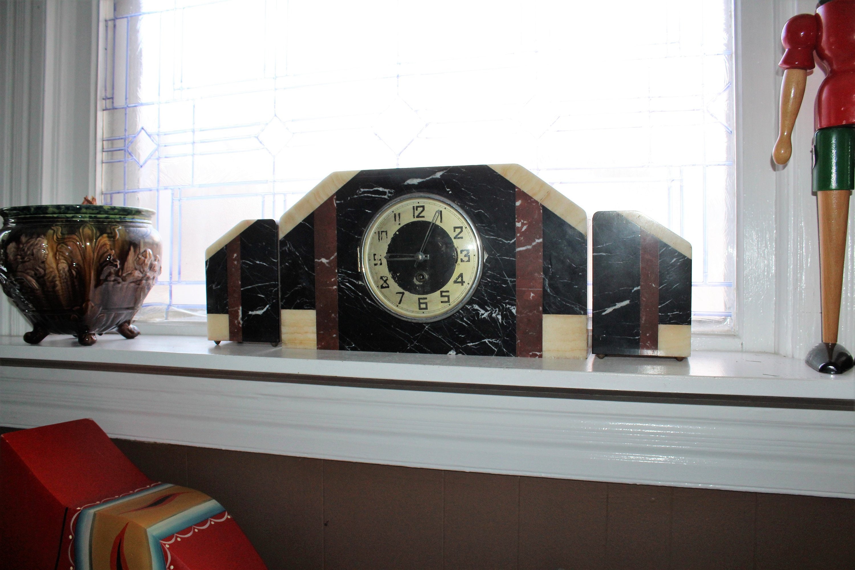 RESERVED FOR NICK Art Deco Mantle Clock with Garnitures Variegated