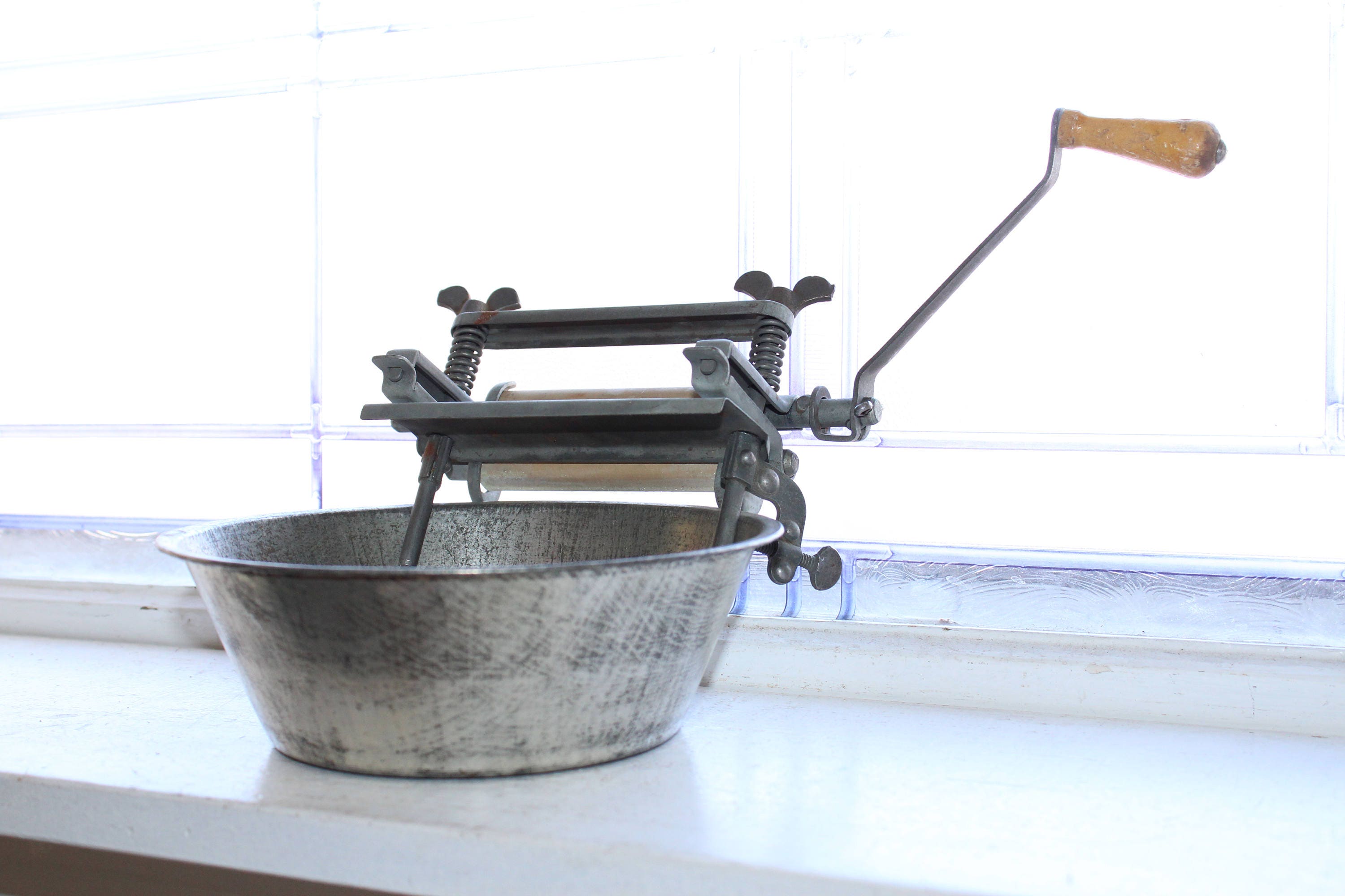 Vintage Toy Wringer and Wash Tub For Laundry 1930s