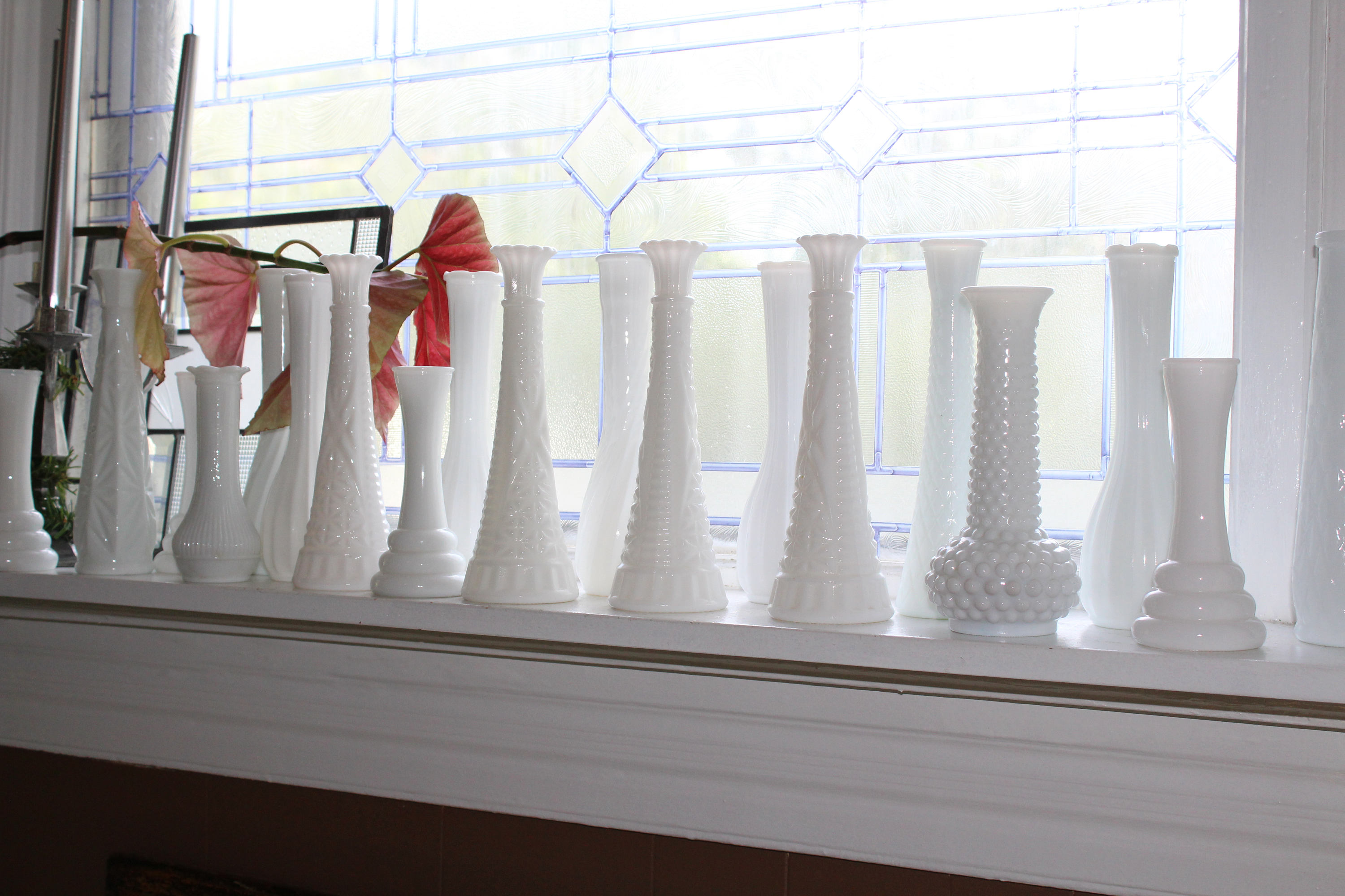 3 White Milk Glass Vases Collection Vintage Wedding Decoration