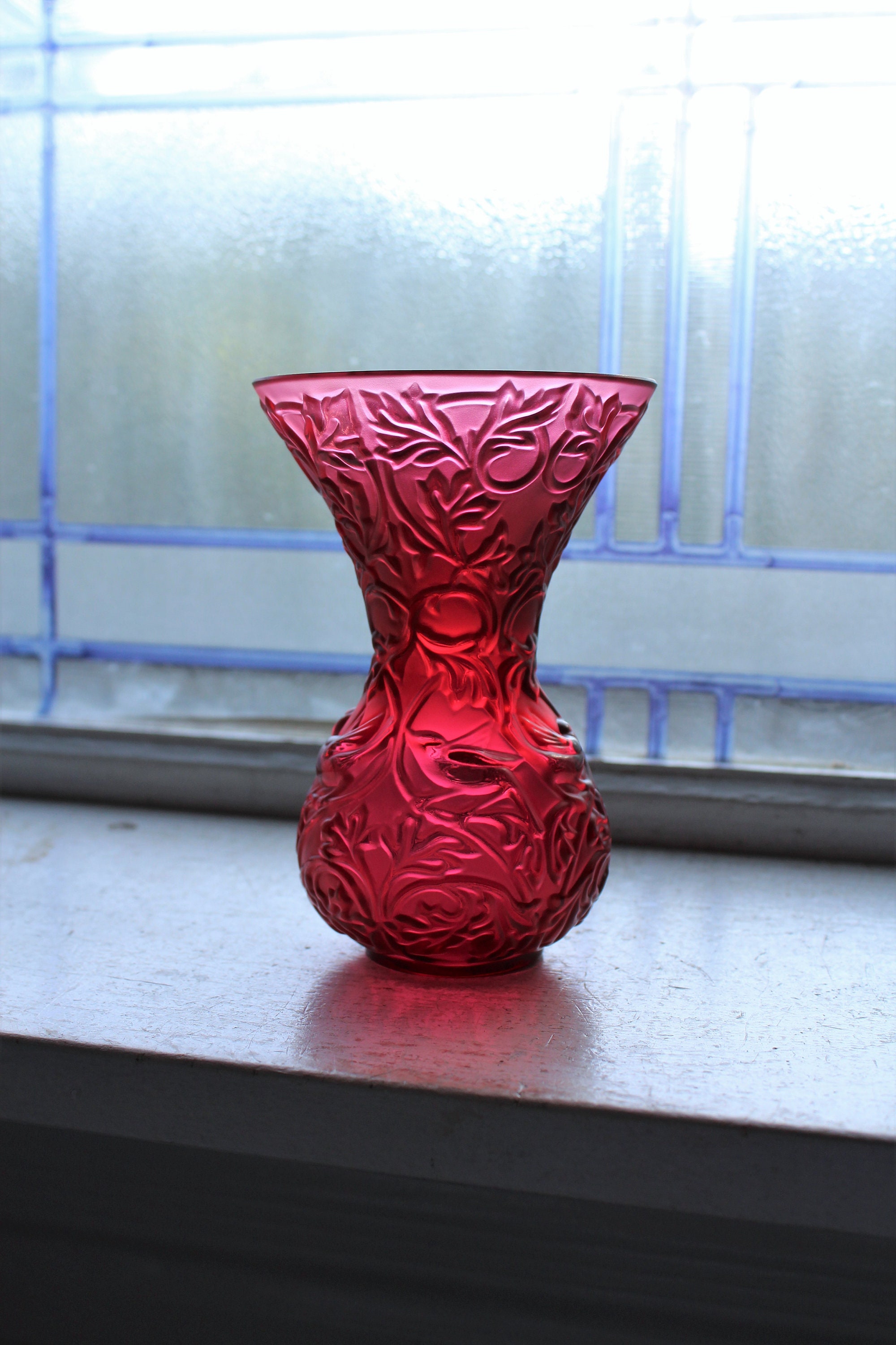 Vintage Lalique Crystal Ruby Red Arabesque Vase Birds And Vines