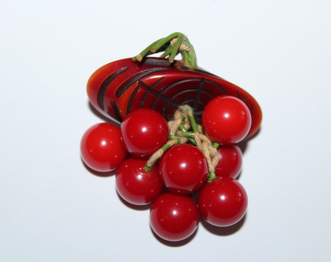 Vintage Art Deco Bakelite Pin Brooch 8 Cherries Dangling On A Log