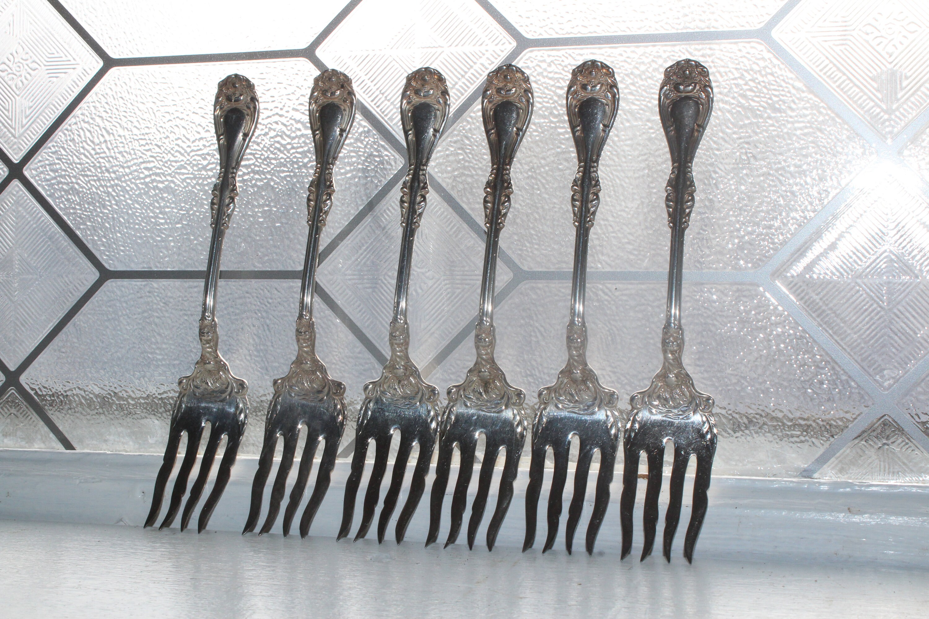 6 Antique Silverplate Salad Fish Forks Hanover Wm A Rogers SXR