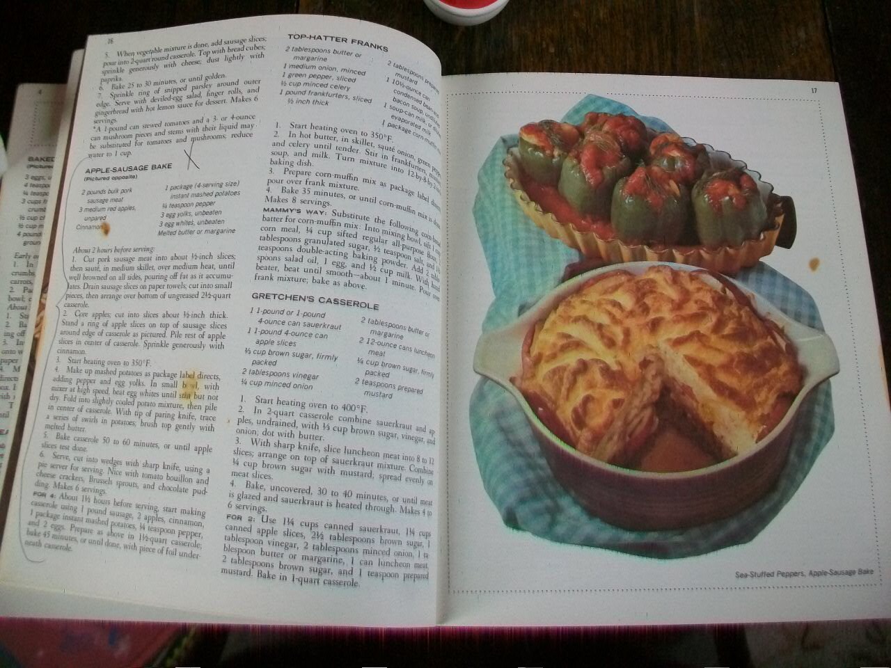 Vintage Cookbook Good Housekeeping's Casserole Cookery 1967