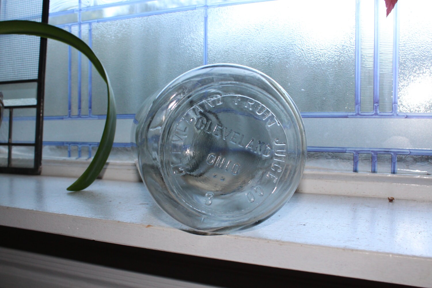 Vintage Half Gallon Mason Jar Cleveland Fruit Juice Co. with Glass Lid