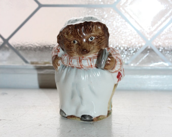 Beatrix Potter Figurine Mrs Tiggy Winkle Vintage Beswick England