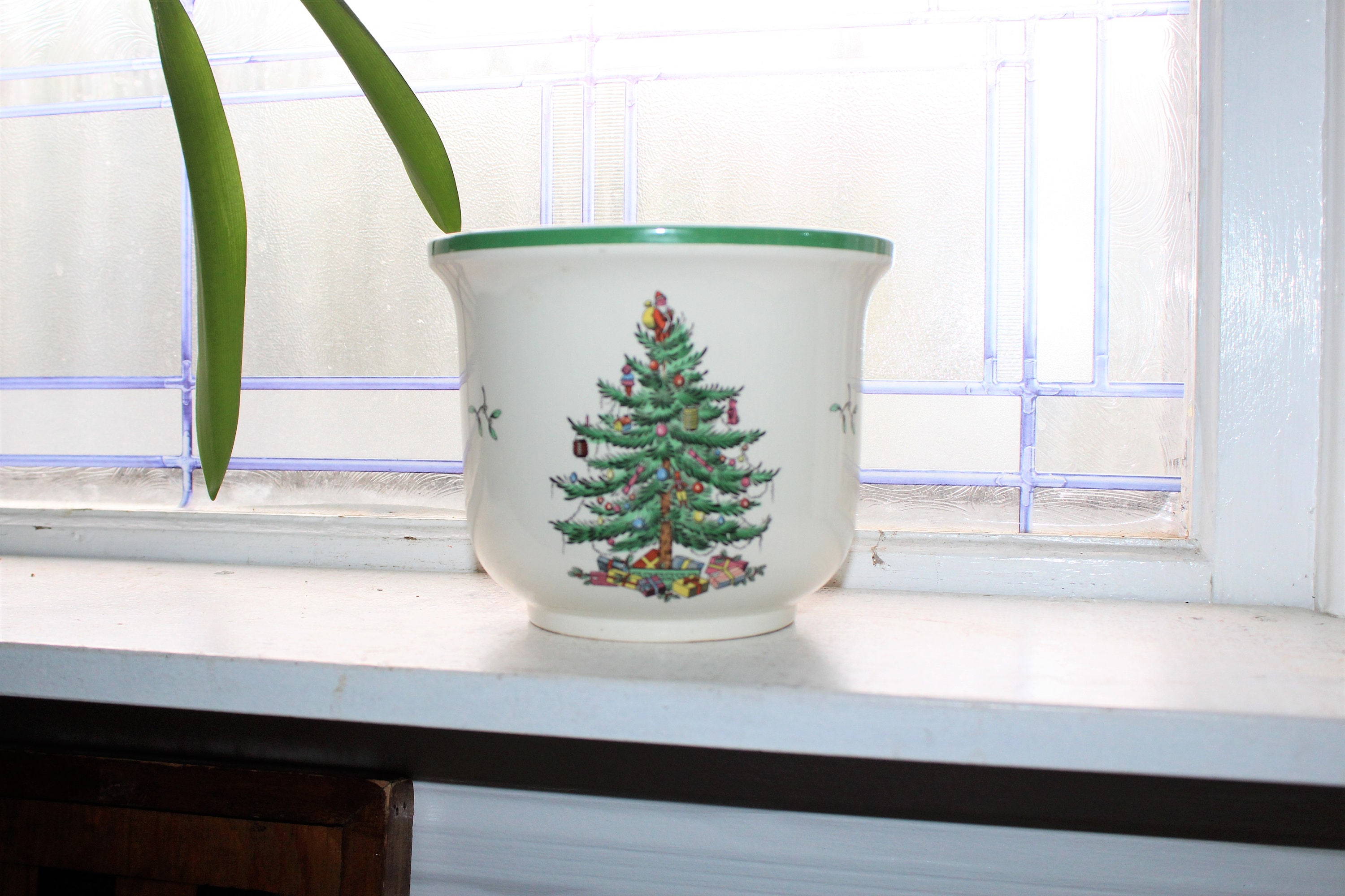 Vintage Spode Christmas Tree Planter Cache Pot 5.5 Inch High
