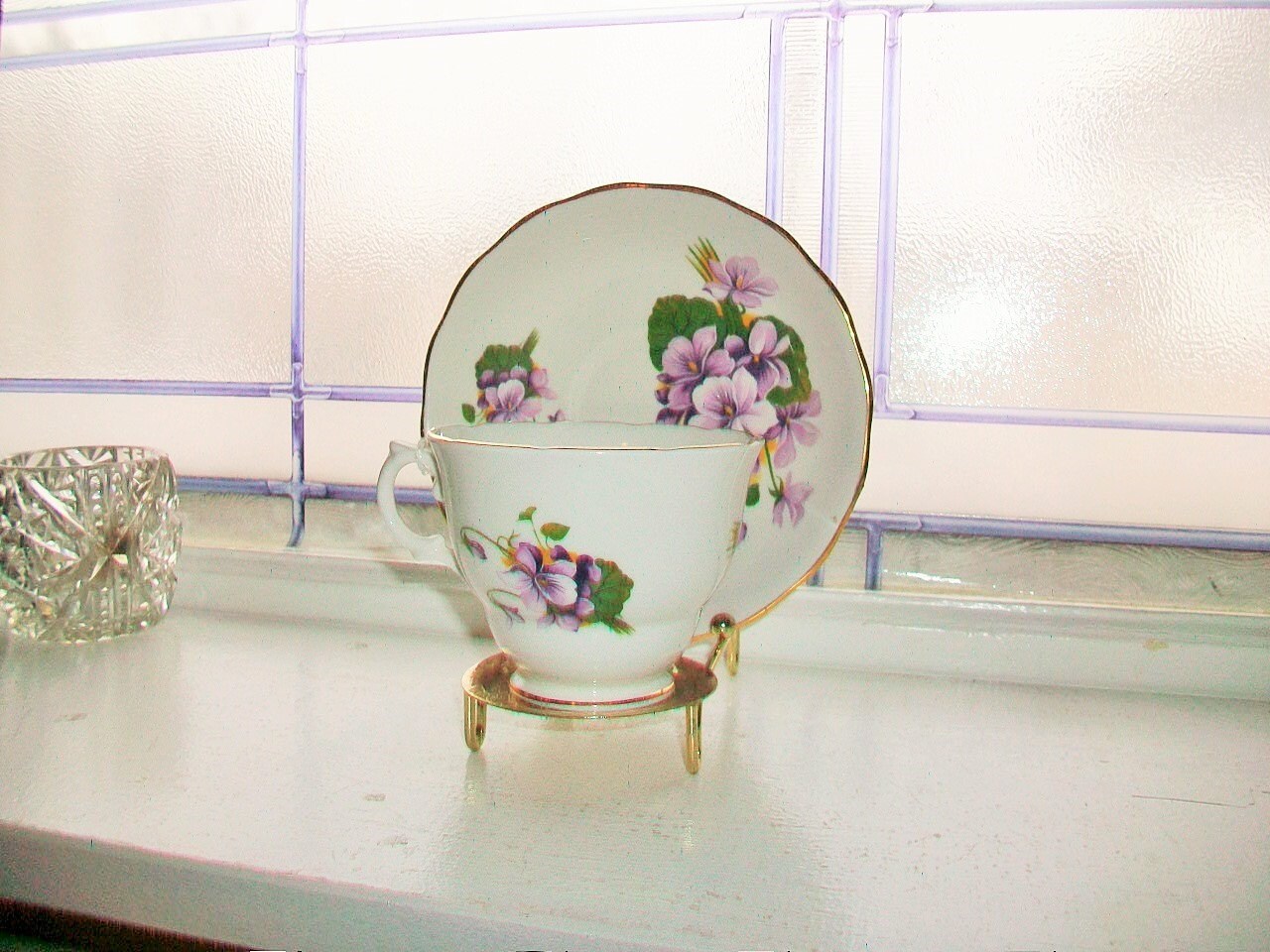 Royal Kent Tea Cup and Saucer Vintage Bone China Purple Geraniums